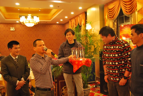 �Ј������L�˺����C�l(f��)�ڶ����\(y��n)�ӕ��F(tu��n)�w��