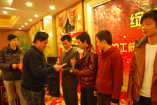 ������ϯ���y�A�C�l(f��)��˾�ڶ����\(y��n)�ӕ����˪�