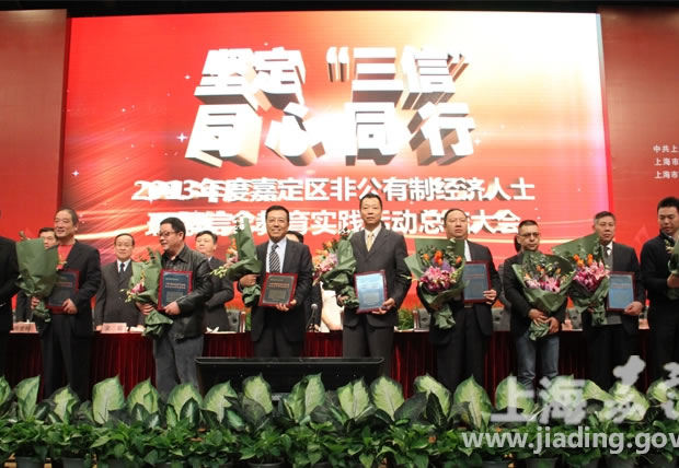 �����ڼζ��^(q��)�ǹ����ƽ�(j��ng)��(j��)��ʿ�������������(sh��)�`��ӿ��Y(ji��)������I(l��ng)��