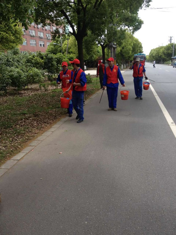 �����Ҝ��������ط����zӰ����Ȫ����D 5��