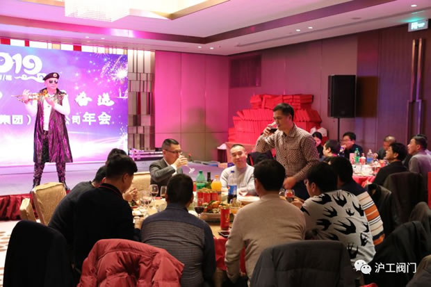 �����y�T���(hu��)�g��һ���䘷(l��)���ڣ��D1��