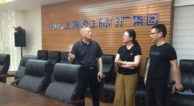 �Aͤ��hί����ӛf����������ϯ�ο������Lο����˾���D2��