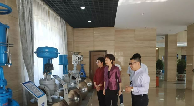 �Ϻ��мζ��^(q��)ί��ί�����^(q��)�L���������^��˾չʾ�d