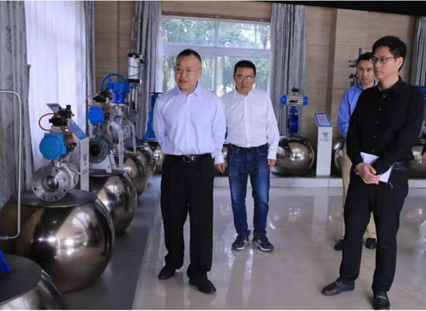 �ζ��^(q��)��(j��ng)ί�I(l��ng)��(d��o)��(sh��)���{(di��o)���Ϻ������y�T(m��n)�S���D2��